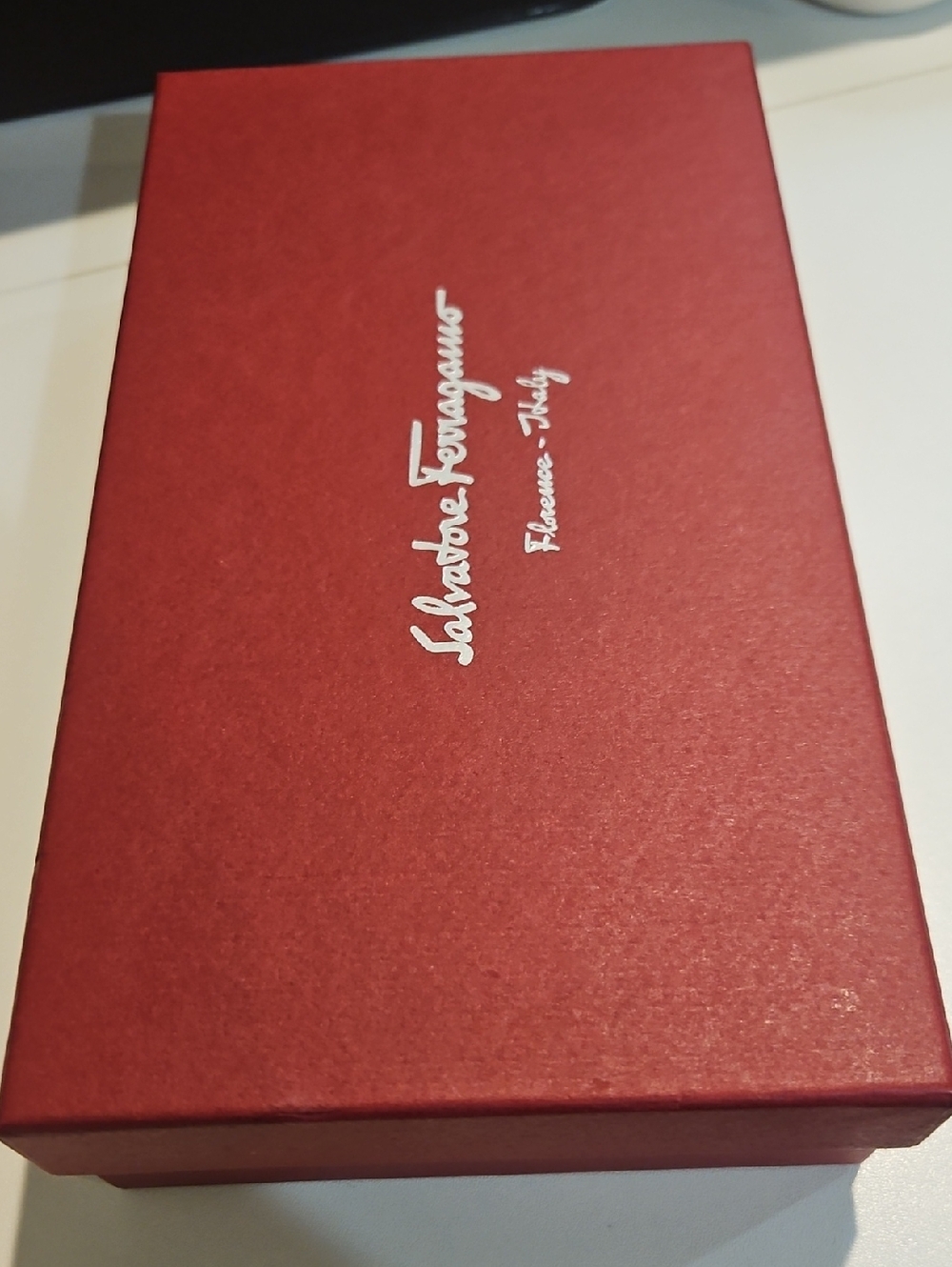 Red leather Salvatore Ferragamo continental Wallet/crossbody - Picture 10 of 10